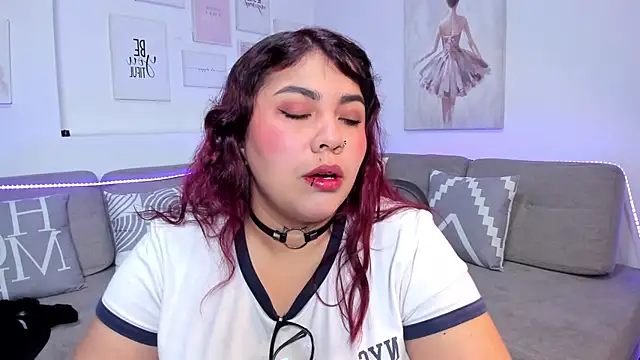 Dana sophiia online show from April 18, 4:38 am