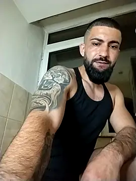 Tommy Porn  online show from May 1, 8:57 pm