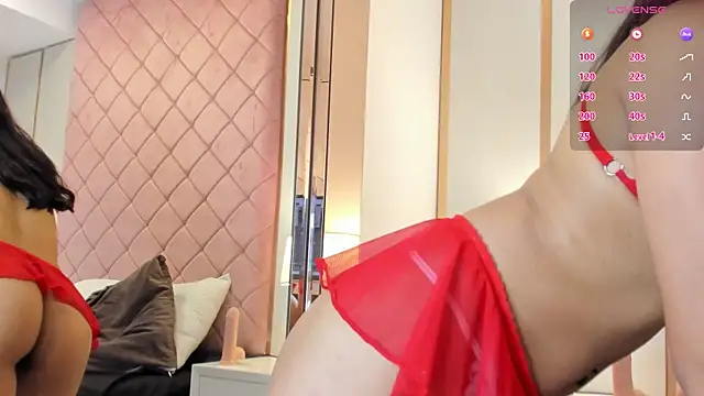 Snapshot of Alexa_Jonees chatting on June 8, 1:28 am Alexa Jonees online show from June 8, 1:28 am
