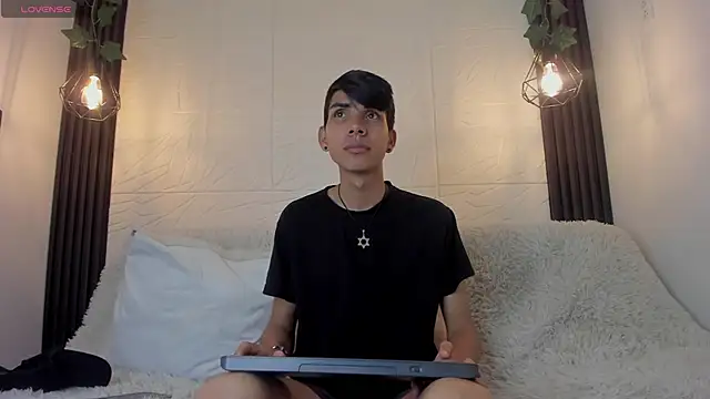 dave 925  online show from March 12, 3:29 pm