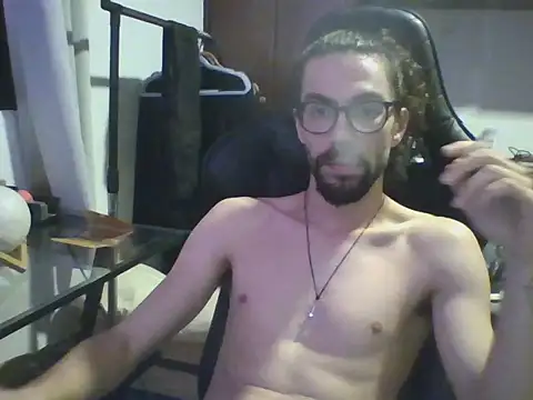 Snapshot of psycrema chatting on March 4, 11:33 pm psycrema online show from March 4, 11:33 pm