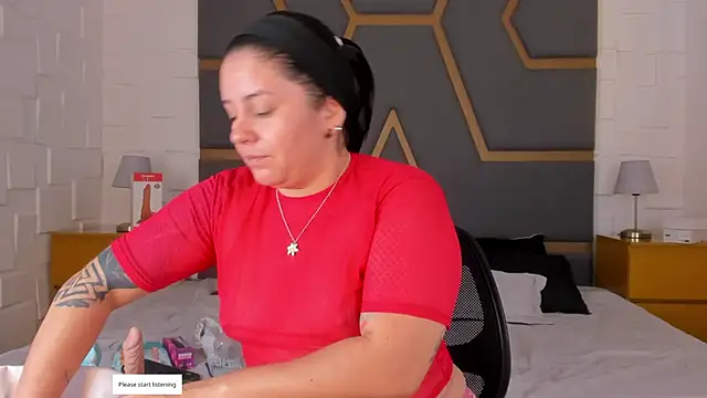 juana valkiria online show from March 28, 3:50 am