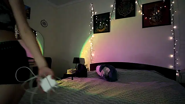 Milk shakeee online show from March 27, 6:30 am