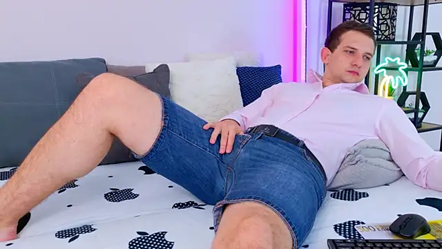 Jimmy Doss online show from March 19, 7:01 am