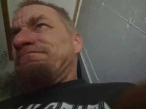 2cloudblowers online show from March 6, 7:27 am