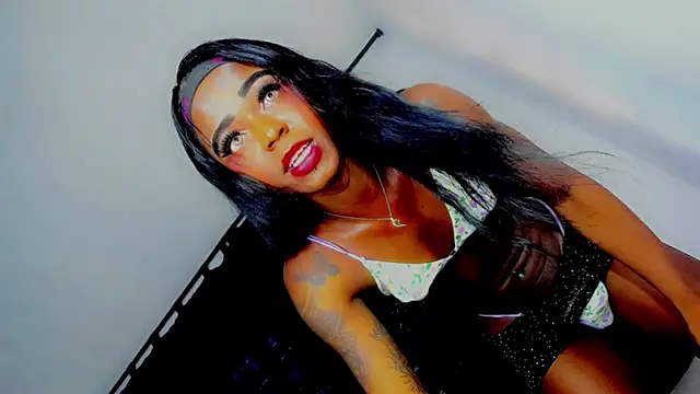 laaura dolll online show from April 11, 8:46 pm