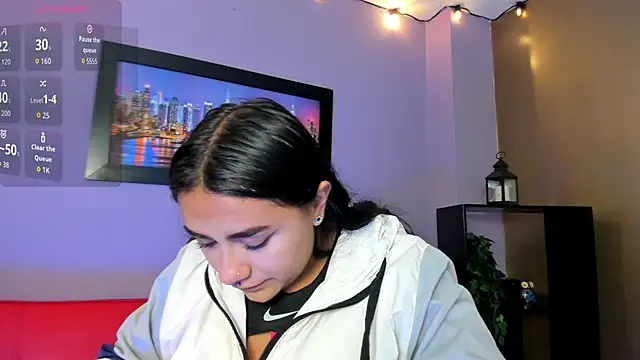 Snapshot of Lucyy_tits chatting on June 30, 12:39 pm Lucyy tits online show from June 30, 12:39 pm