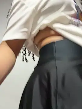 Dafnelys online show from April 8, 11:27 pm