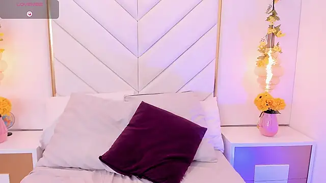 RosseSoler online show from April 13, 1:11 am