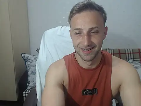BlondEagleMuscle online show from June 21, 9:39 pm