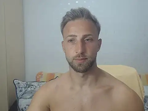 BlondEagleMuscle online show from July 23, 7:01 pm
