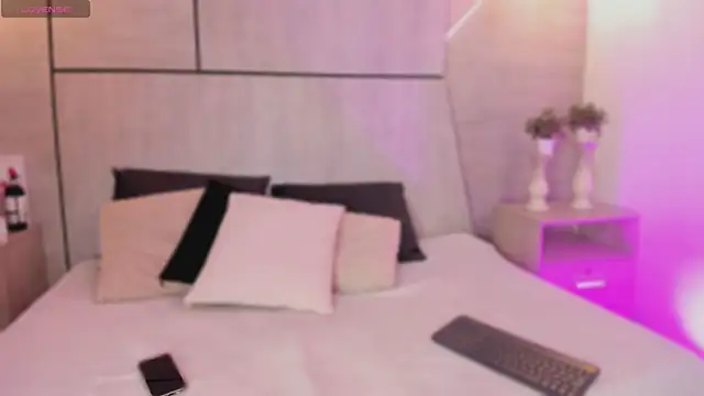 Lilyrousse  online show from March 12, 7:31 pm