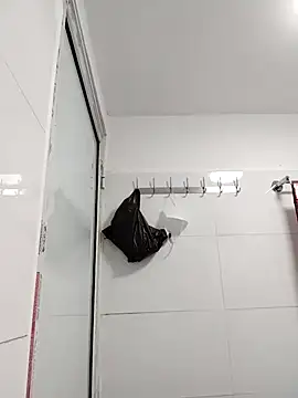 Snapshot of Ruby-xx chatting on April 14, 12:55 pm Ruby-xx online show from April 14, 12:55 pm