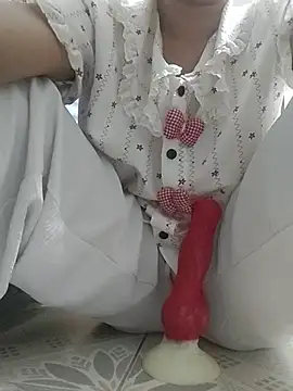 Ruby-xx online show from July 8, 10:25 pm