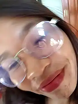 Snapshot of jyannie chatting on March 7, 12:29 am jyannie online show from March 7, 12:29 am