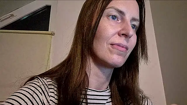 Snapshot of AnnaTight chatting on April 29, 7:53 pm AnnaTight online show from April 29, 7:53 pm