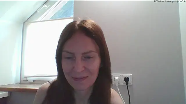 Snapshot of AnnaTight chatting on May 7, 9:14 am AnnaTight online show from May 7, 9:14 am