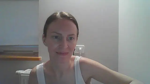 Snapshot of AnnaTight chatting on July 4, 6:58 pm AnnaTight online show from July 4, 6:58 pm