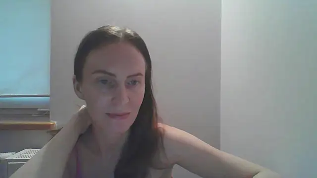 Snapshot of AnnaTight chatting on July 9, 6:23 pm AnnaTight online show from July 9, 6:23 pm