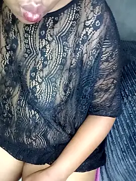 sweetchubbz online show from April 27, 4:38 pm