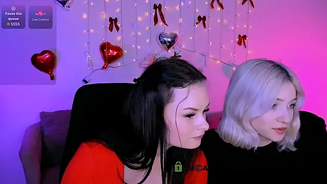  sabrina moore online show from March 21, 2:42 pm