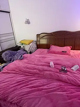 YD02 online show from March 6, 12:23 pm