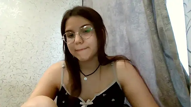 Snapshot of Aurora_Breeze chatting on July 31, 11:53 am Aurora Breeze online show from July 31, 11:53 am