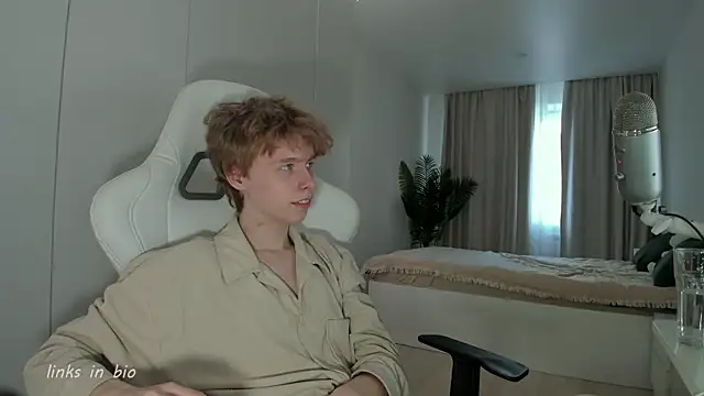 Wawesuc online show from March 25, 10:21 am