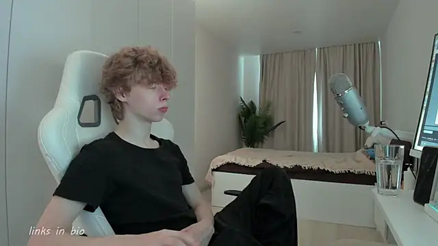 Wawesuc online show from April 13, 7:47 am