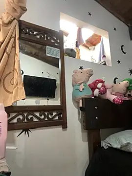 val demmon online show from March 6, 2:02 pm