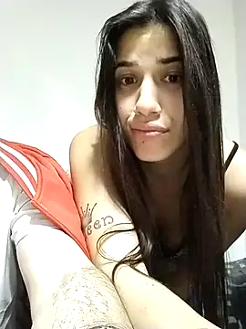 couplebellamora1 online show from March 6, 10:28 pm