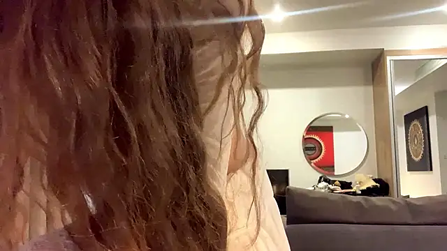 Kissme Kira online show from April 2, 11:13 pm