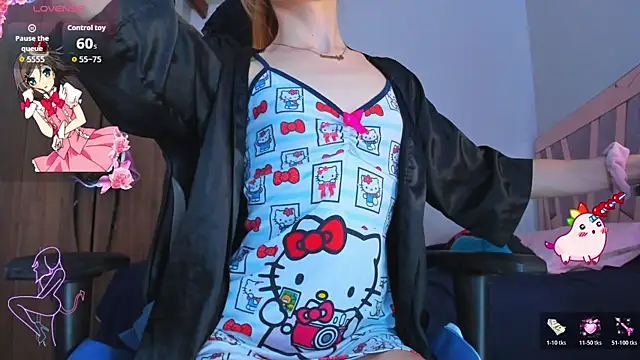 SkyeGabbyRose online show from June 1, 12:51 pm