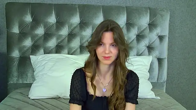 AmaliaLima online show from June 30, 4:24 am