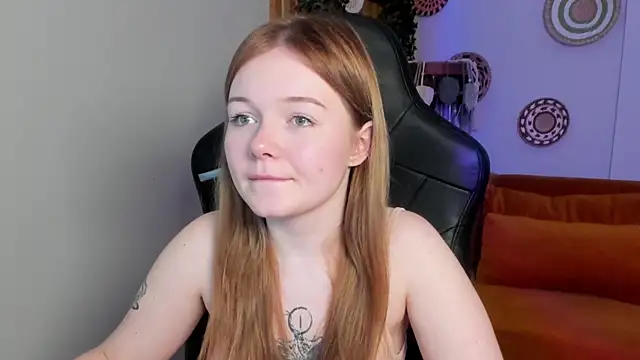 ElinaVale online show from March 17, 5:38 pm