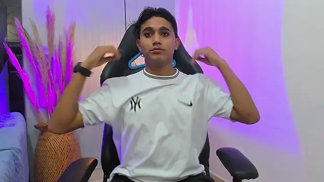 Morgan Bladee online show from April 20, 10:00 pm