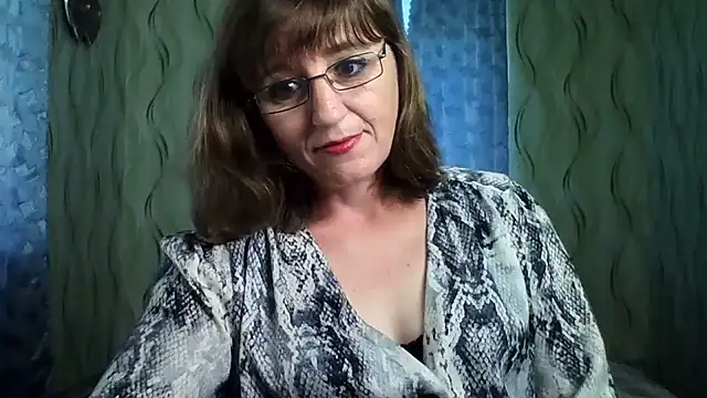 Snapshot of Alisaprice077 chatting on July 19, 7:01 am Alisaprice077 online show from July 19, 7:01 am