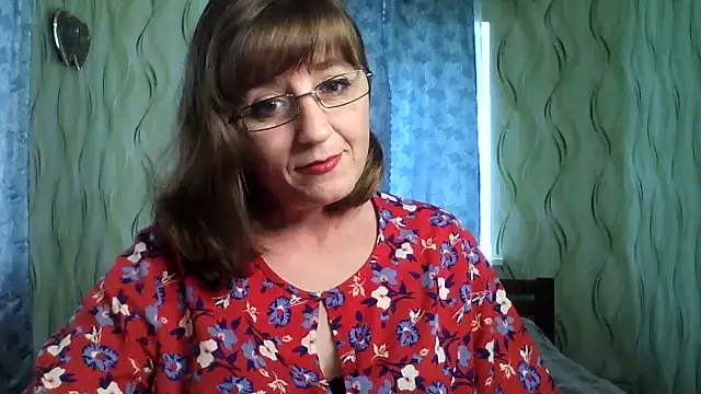 Snapshot of Alisaprice077 chatting on July 24, 10:02 am Alisaprice077 online show from July 24, 10:02 am