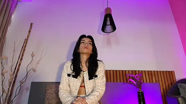 ValkaVega online show from April 13, 11:59 am