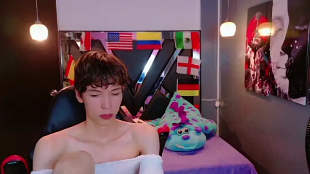 Snapshot of Stefany_PiInk chatting on June 14, 2:52 pm Stefany PiInk online show from June 14, 2:52 pm