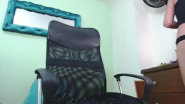 ChalonVera online show from March 10, 7:19 pm