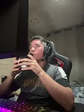 Cr1sXPorn online show from March 22, 3:21 am