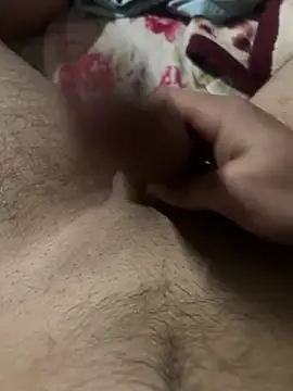 mohamed2113 online show from April 8, 11:05 pm