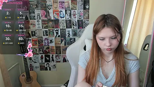 Snapshot of Ember_Vexen chatting on March 21, 8:52 am Ember Vexen online show from March 21, 8:52 am