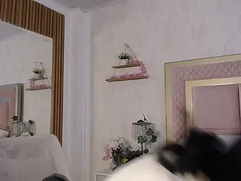 Madii  online show from April 9, 12:21 pm