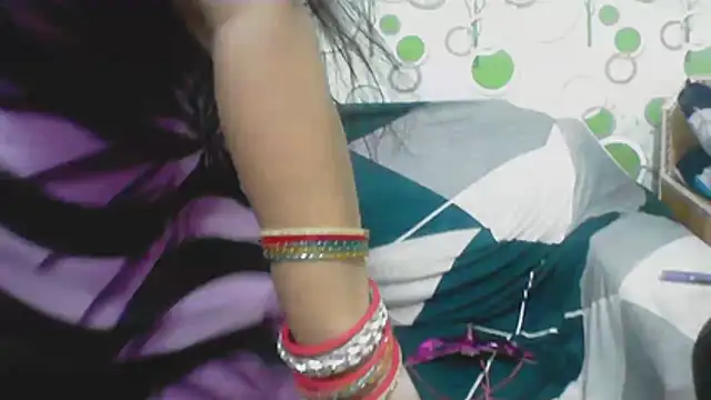 Snapshot of hard_to_do__ chatting on July 13, 5:16 pm hard to do online show from July 13, 5:16 pm