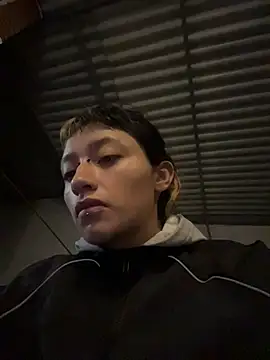 baby akuma online show from April 25, 3:53 am
