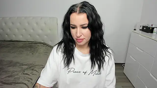 sexymorena23 online show from November 23, 4:51 pm