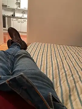 angeldeseo online show from March 8, 6:55 pm