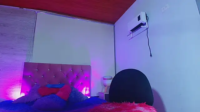 Sary LittleSmiles online show from April 19, 4:12 am